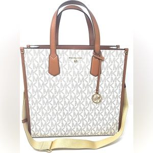Michael Kors Tote
